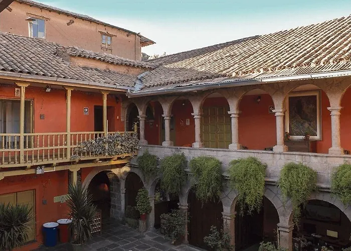 Ecopackers Hostels *