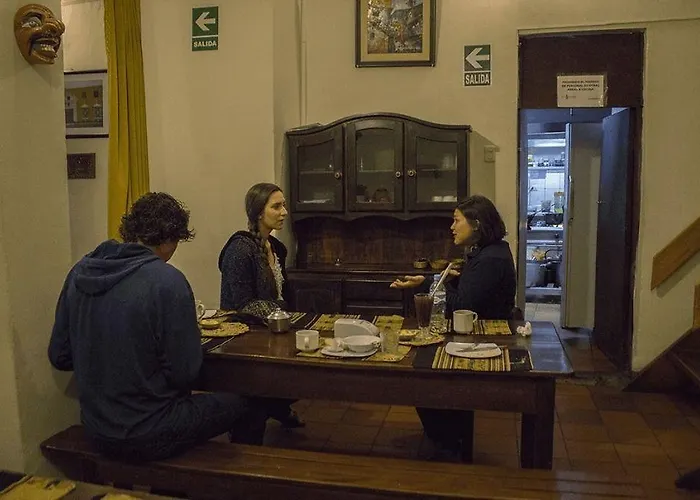 Ecopackers Hostels *