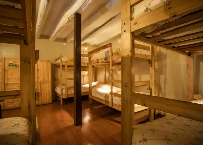Ecopackers Hostels *